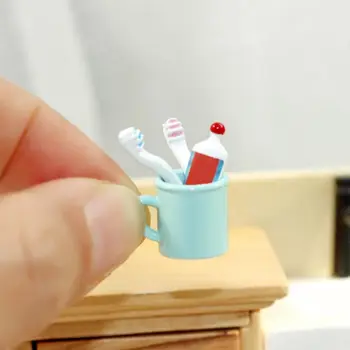 4PCS/Set 1:12 Miniaturni zobna ščetka Set Mini Zob Vrč + zobna pasta + Krtačo za Blyth Barbies OB11 BJD Lutka Hiša Predvajaj Igrače