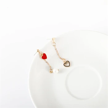 2018 Nove Rdeče srce ljubezni-oblikovan Spusti uhani Koreja asimetrične uhani za ženske Dekle Stranka Nakit Darilo oorbellen brinco