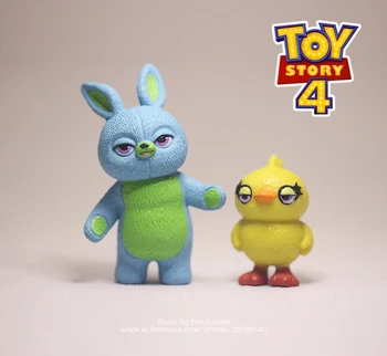 Disney Igrača Zgodba 4 Woody Buzz Lightyear 4-7 cm 7pcs/nastavite Dejanje Slika Anime Dekoracijo Zbirka Figur Toy model otroke