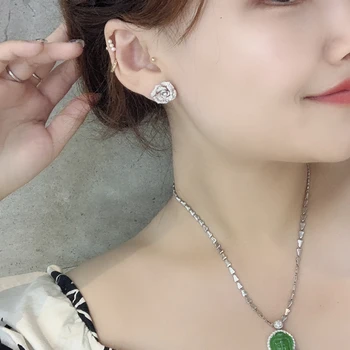 Huitan Modni ženski Cvet Uhani Ear Piercing Stud Kristali CZ Uhan Stranka Obletnico Ljubezni Darilo Trendovski Nakit Trgovini