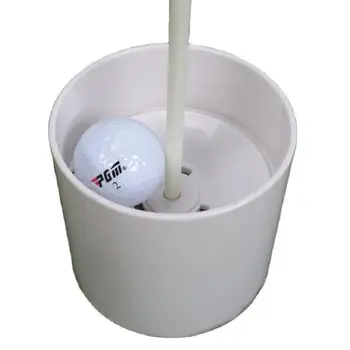 Golf Dajanje Zeleno Dvorišče Plastičnih Praksi Luknjo Pokal Zastavo Palico Igrišču Golf Oprema, Bela