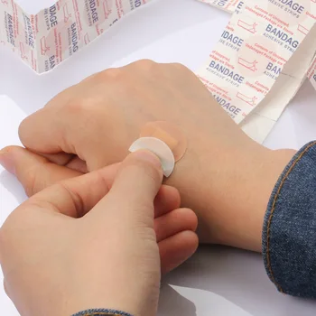 100 kozarcev Mini Nepremočljiva Dihanje Band Aid Majhne Rane Obliž Hemostasis Lepljive Obveze za Prvo Pomoč v Sili Kit Za Otroke
