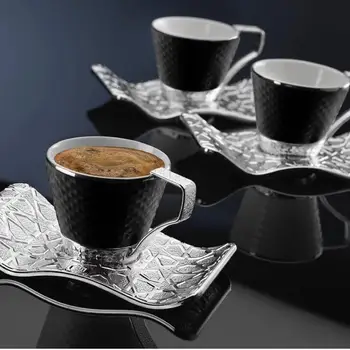 12 Kos porcelana Zlato skodelico kave Nastavite Čaj Nastavite Skodelico Kave in Krožnik Belo Kavo Skodelico Espresso, Cappuccino, Kava Pokal drinkware