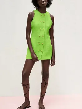 ZA poletje blagovne znamke ženske nosijo Evropski in Ameriški stil gumb okrasje okoli vratu telovnik brez rokavov teksturo zeleno obleko RA